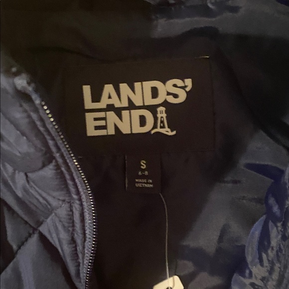Lands end dark blue vest NEW size small (6-8) - Picture 7 of 9